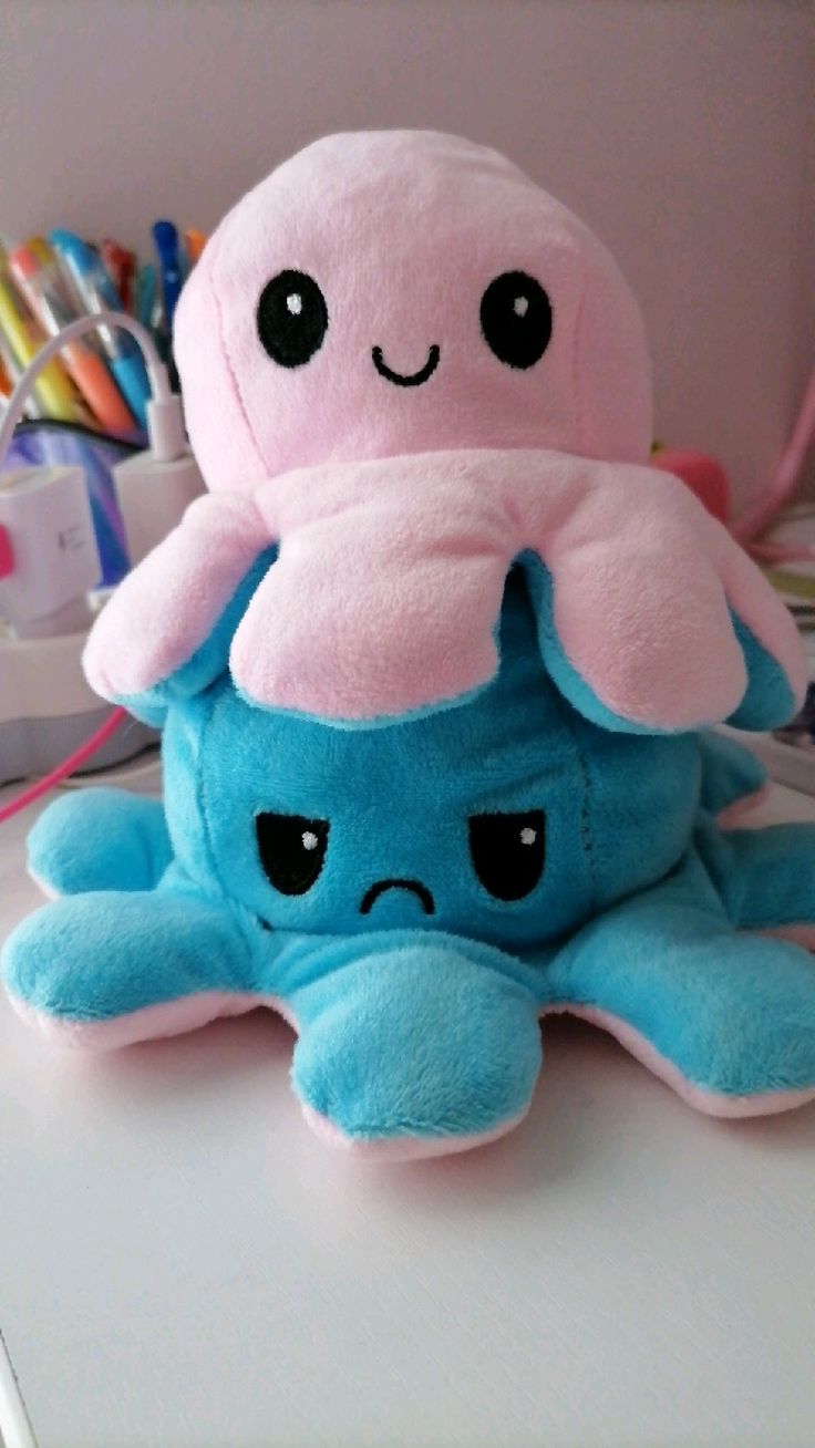 π Reversible Octopus Plushie β Light Pink + Dark Pink